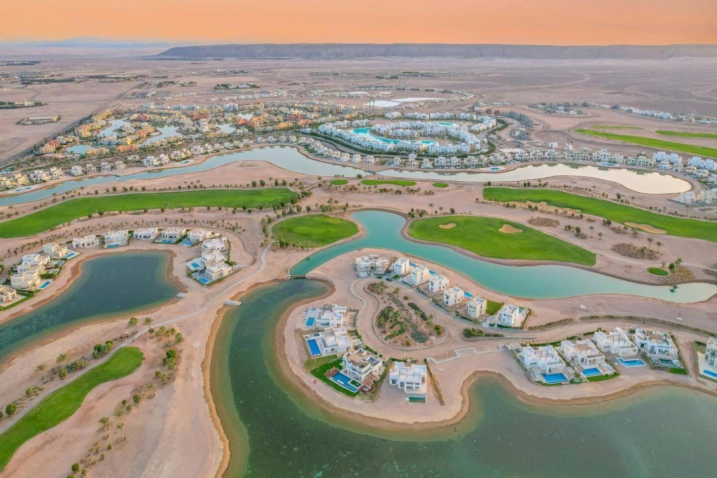 Вилла Joubal Lagoon El Gouna Хургада Экстерьер фото